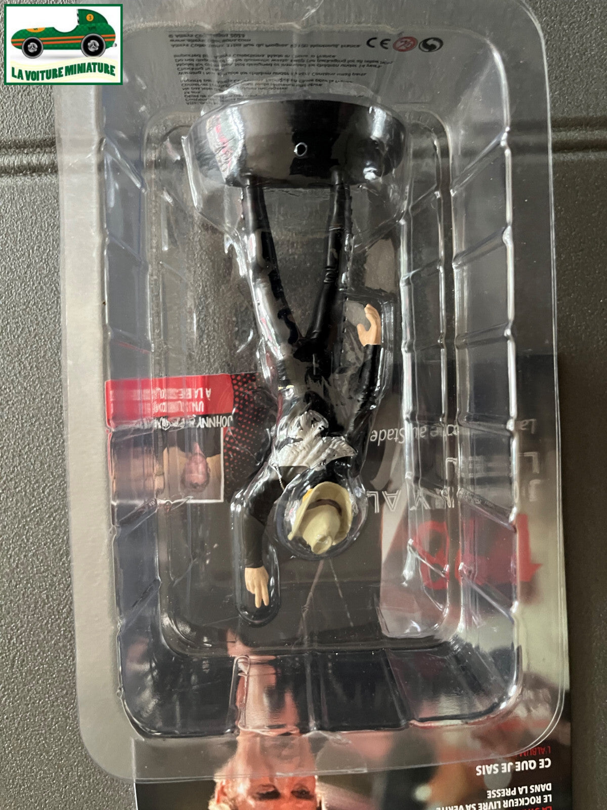 Figurine de Collection Johnny Hallyday Allume le Feu N°31