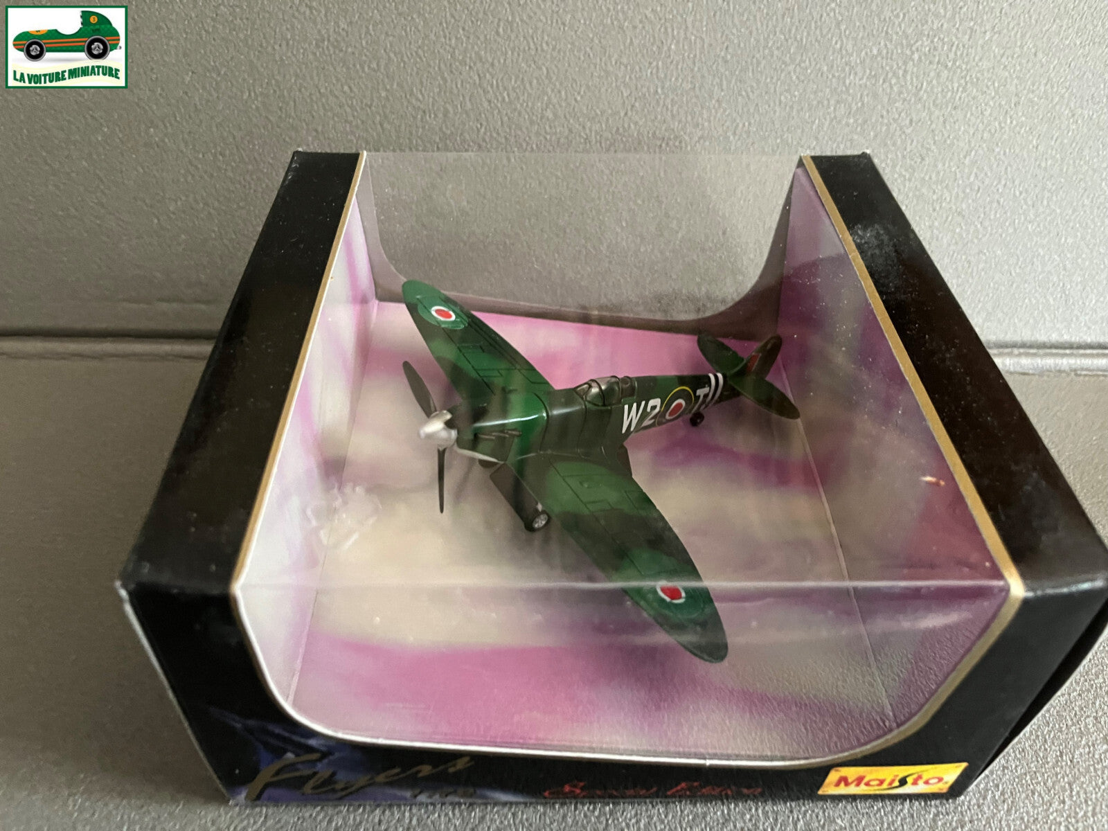Avion miniature Militaire WWII Maisto Flyers 1/72