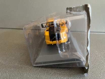 Miniature Véhicule de chantier Volvo A 40 D Camion Tombereau Hachette 1/72
