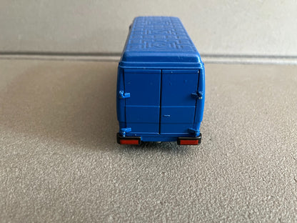 Voiture Miniature Ancien Camion Fourgon Mercedes Benz 507D-811D Conrad 1/43