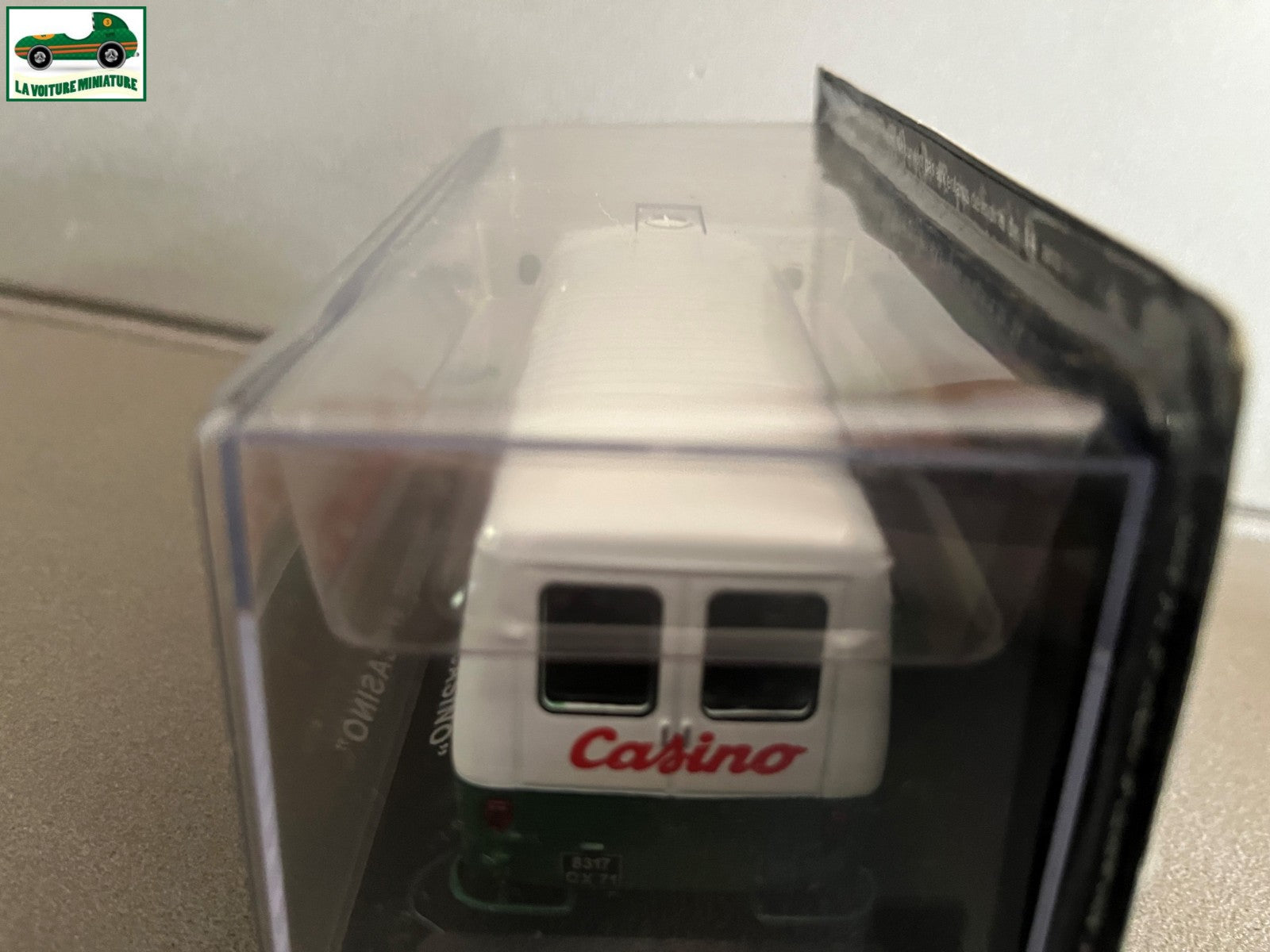 Voiture Miniature Camion Publicitaire Peugeot J7 Casino Ixo Presse au 1/43