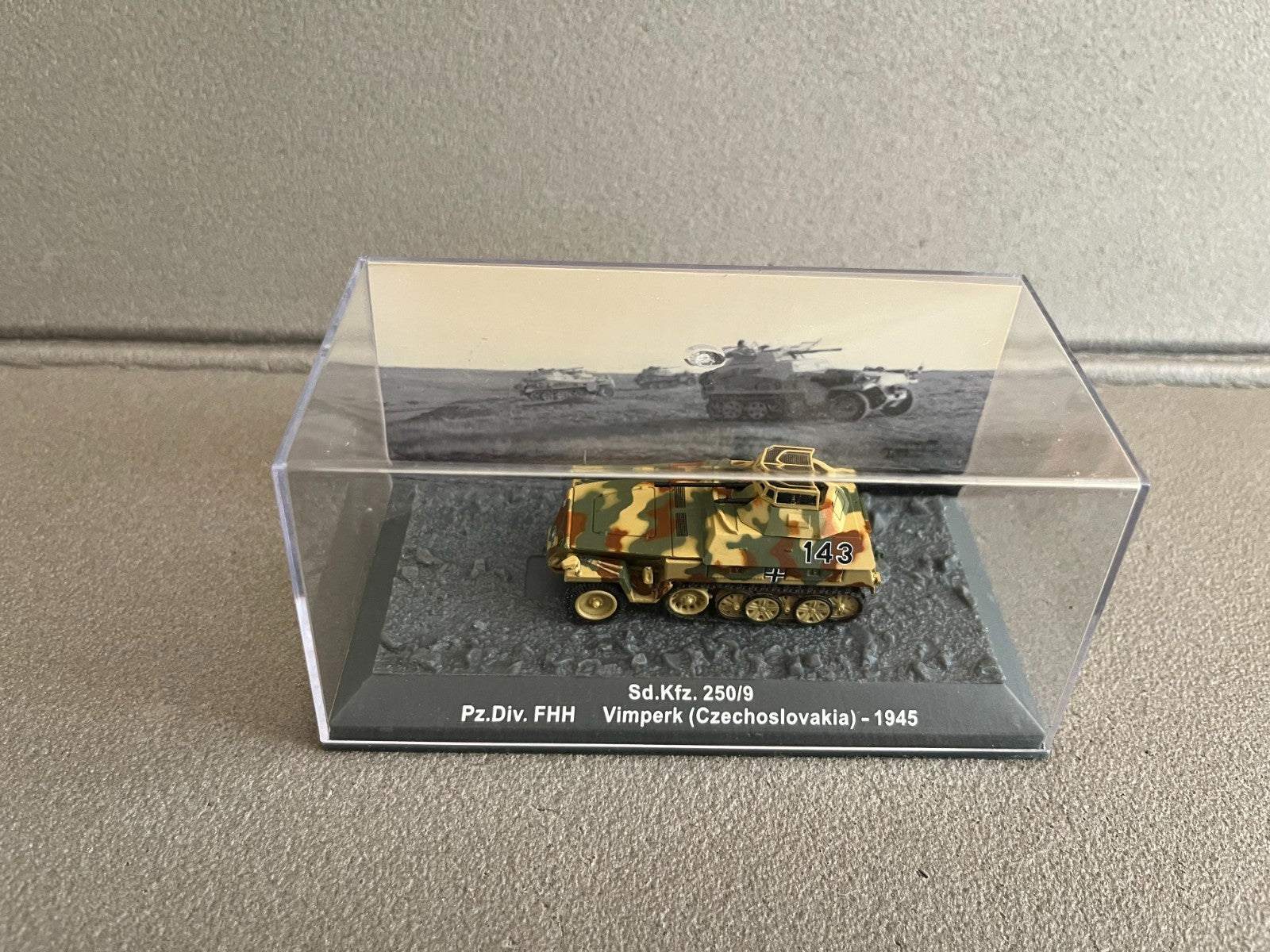 Miniature Militaire Char Tank Blindé Sd.Kfz. 250/9 Vimperk 1945 Altaya 1/72