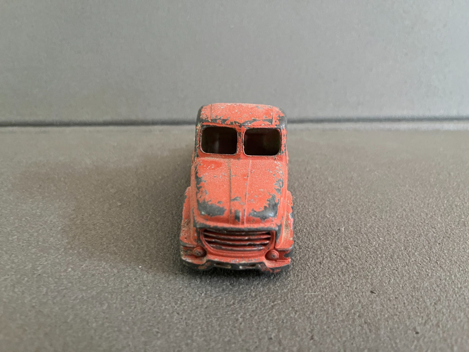 Ancienne Miniature Camion porteur Willeme Dinky Toys Meccano France Epave