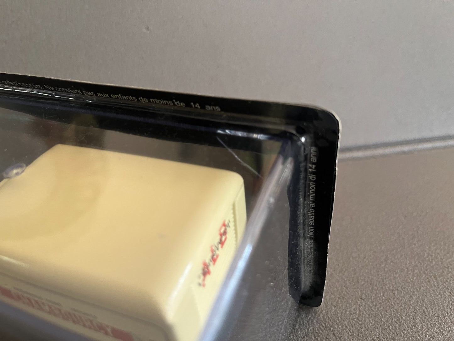 Voiture Miniature Camion Publicitaire Citroen U23 Chambourcy au 1/43