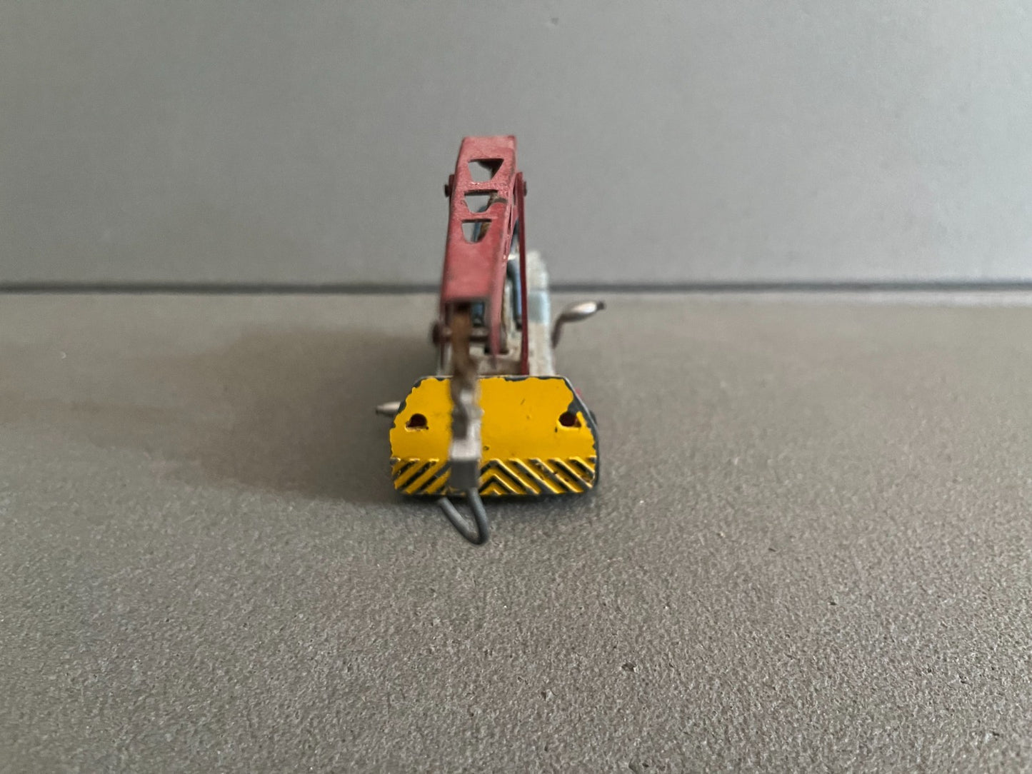 Ancienne Miniature Voiture Chantier Grue Salev Dinky Toys Meccano France Epave