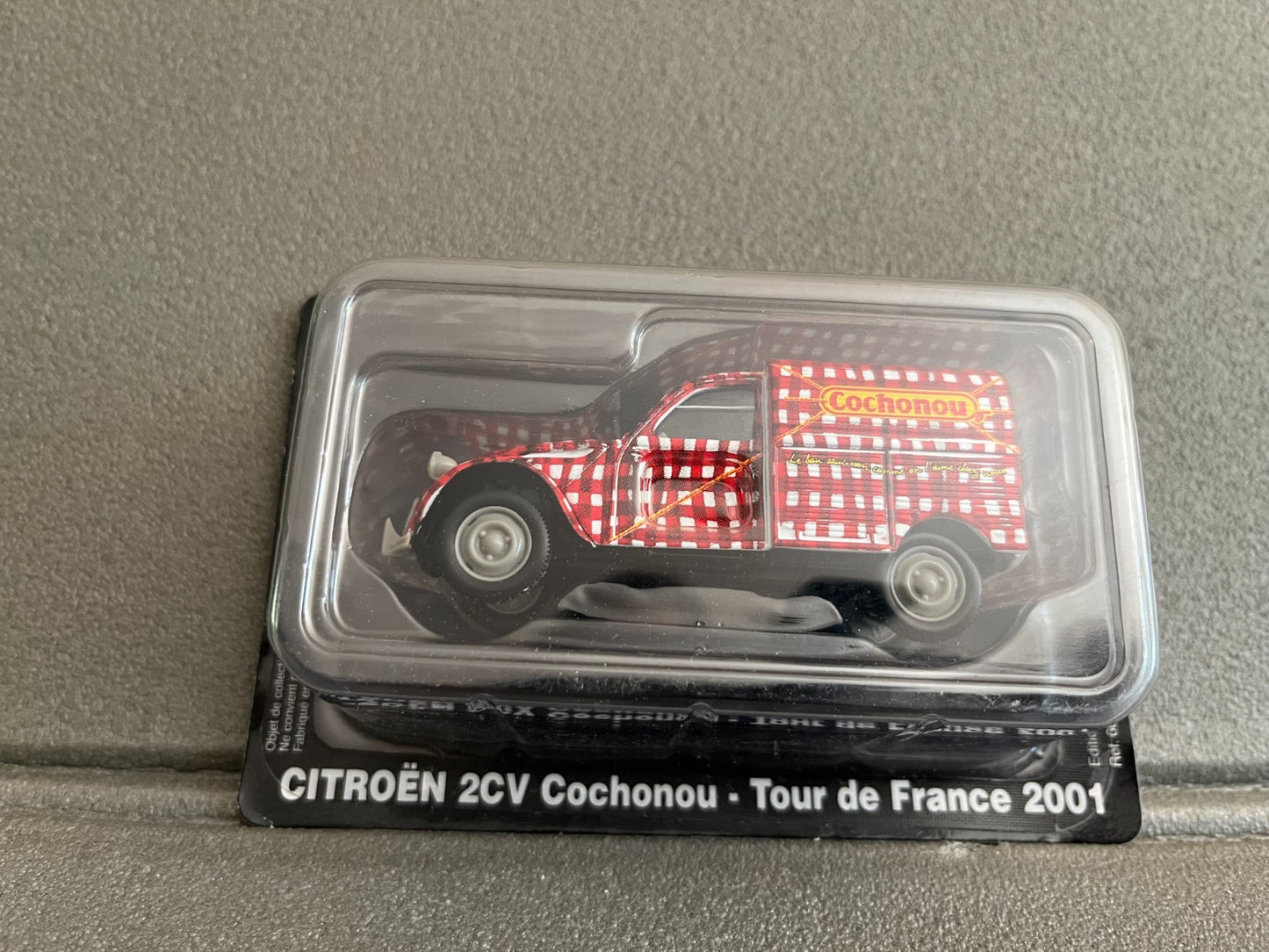 Voiture Miniature Citroen 2CV Cochonou 2001 Tour de France Vélo Norev 1/43