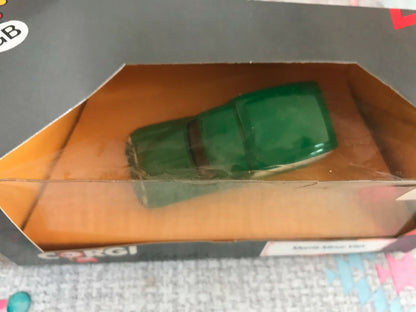 Voiture Miniature Morris Minor Van Castrol Corgi 1/43