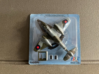 Avion miniature Militaire Meteor Fabbri Italeri 1/100