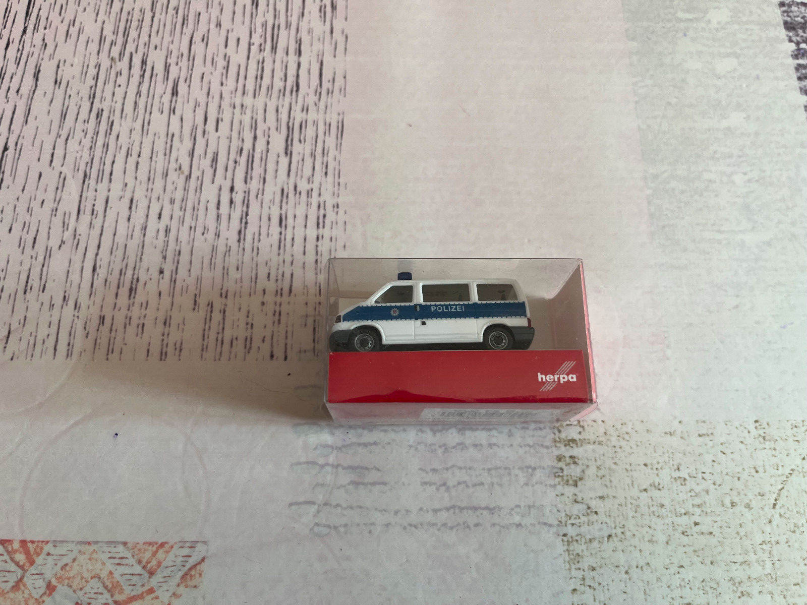 Voiture Miniature Volkswagen VW T4 Bus Herpa Germany 1/87 HO