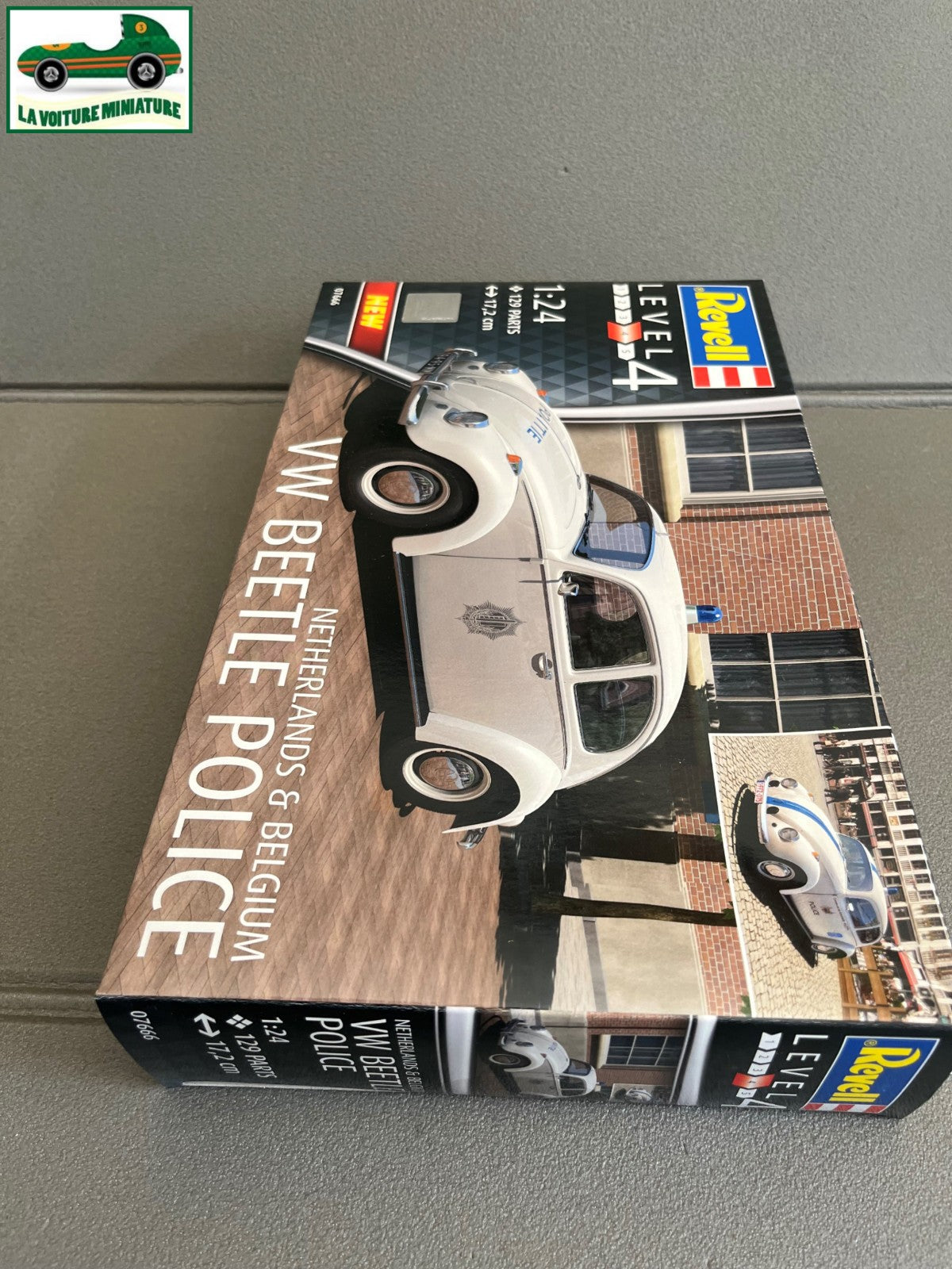 Maquette  à monter Voiture miniature Volkswagen VW Beetle Police Revell 1/24