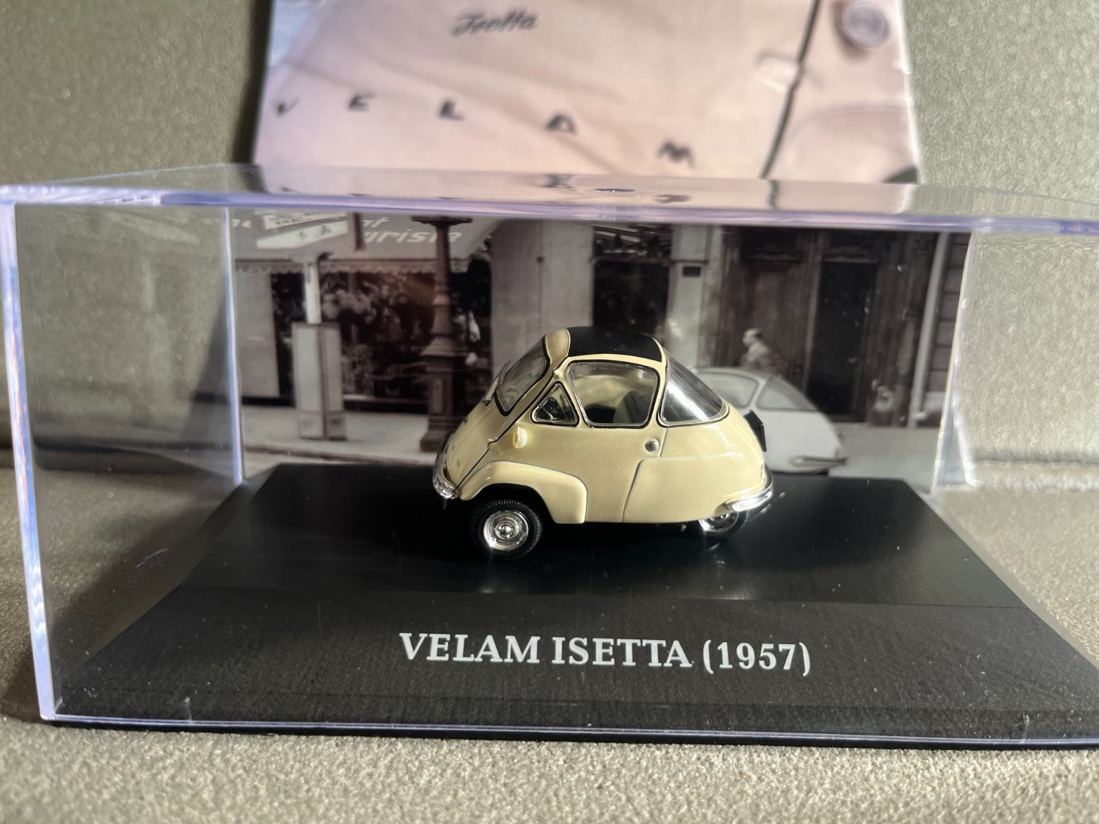 Voiture Miniature Velam Isetta 1957 Micro-Voitures D'Antan Altaya 1/43