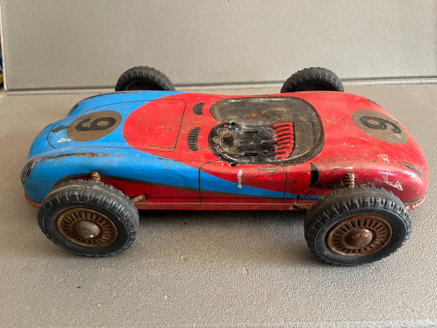 Jouet Ancien Voiture Miniature Tôle Course France Jouets Incomplet