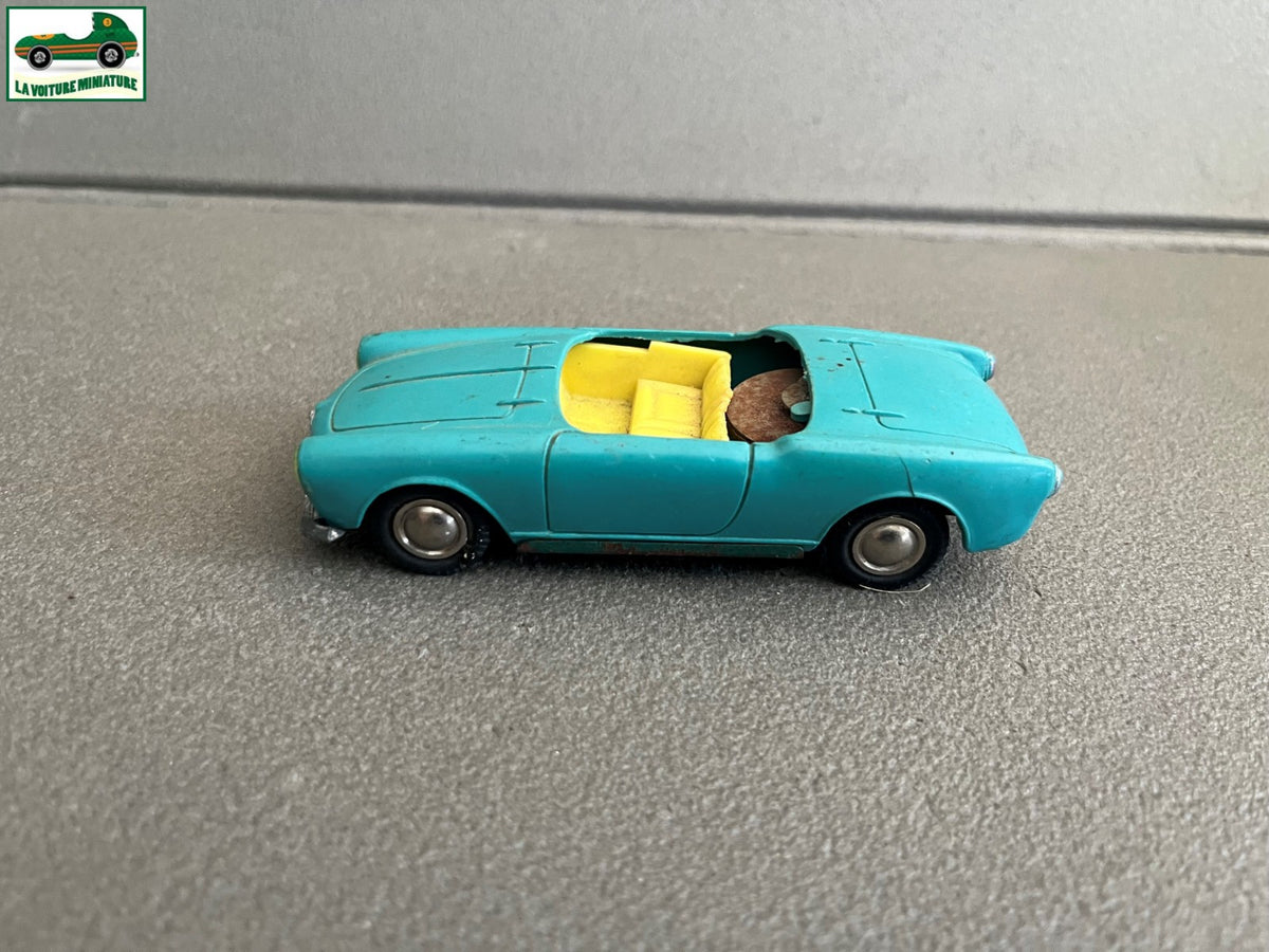 Ancienne Voiture Miniature Paya Alfa Romeo Giulietta Spider Spain Epave