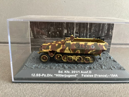 Miniature Militaire Char Tank Blindé Sd.Kfz. 251/1 Ausf. D Hitler Altaya 1/72