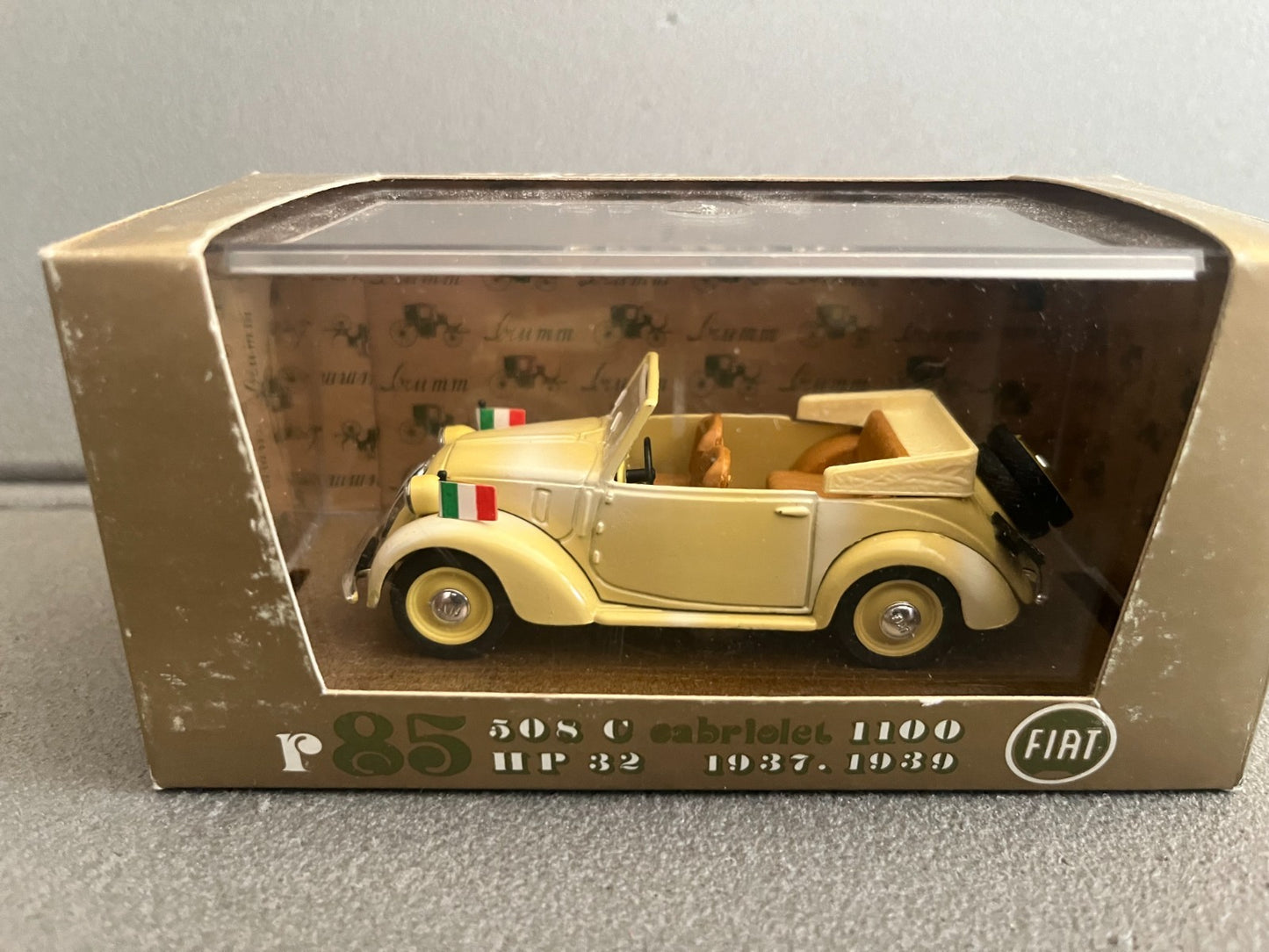 Voiture Miniature Fiat 508 C Cabriolet 1100 Brumm Italy au 1/43