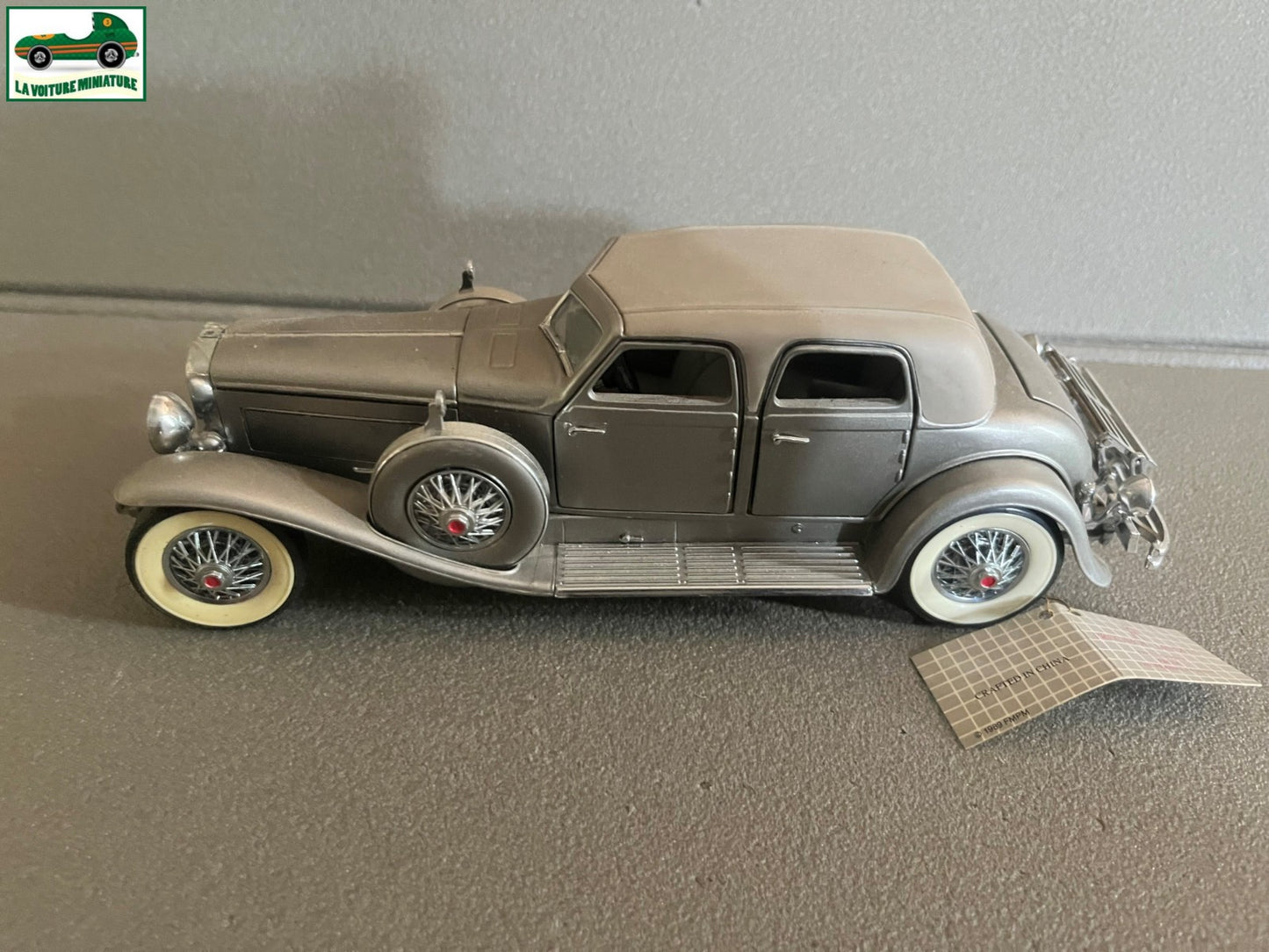 Voiture miniature 1933 Duesenberg SJ Twenty Grand Franklin Mint 1/24 Défauts
