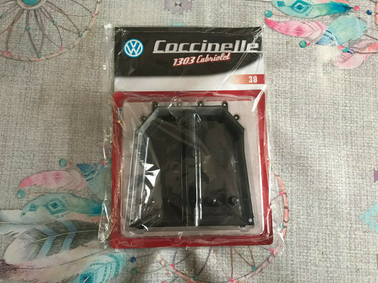 Voiture miniature Maquette Volkswagen Coccinelle 1303 Cabriolet N 30 Altaya 1/8