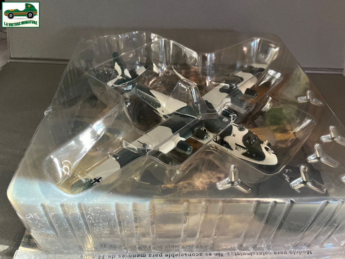 Avion miniature Militaire Bombardier Blohm und Voss BV 222 1/144
