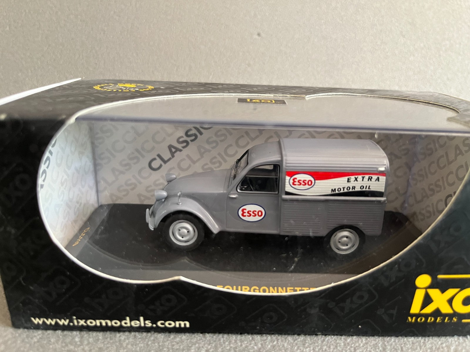 Voiture Miniature Citroen 2CV Fourgonnette Esso 1959 Ixo au 1/43