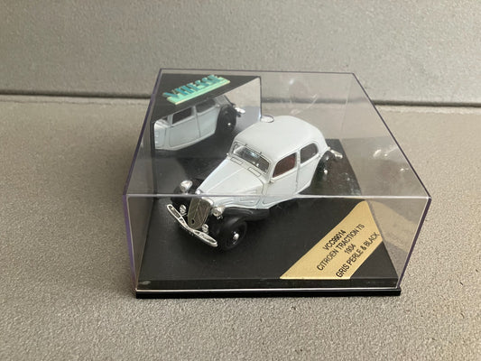 Voiture Miniature Citroen Traction 7S 1934 Gris Noir Vitesse au 1/43