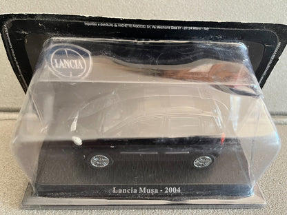 Voiture miniature Lancia Musa Norev Hachette au 1/43