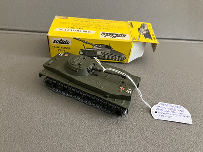 Ancienne Miniature Militaire Blindé Char Tank Russe PT 76 207 Solido France 1/50