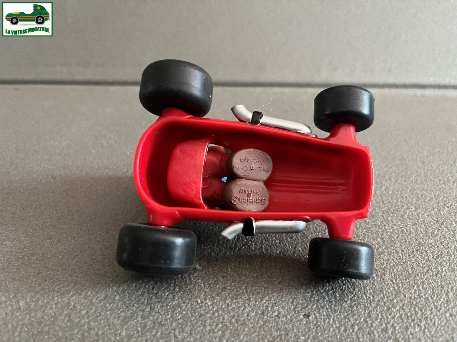 Voiture Miniature Schtroumpf Bolide Rouge Schleich 40255
