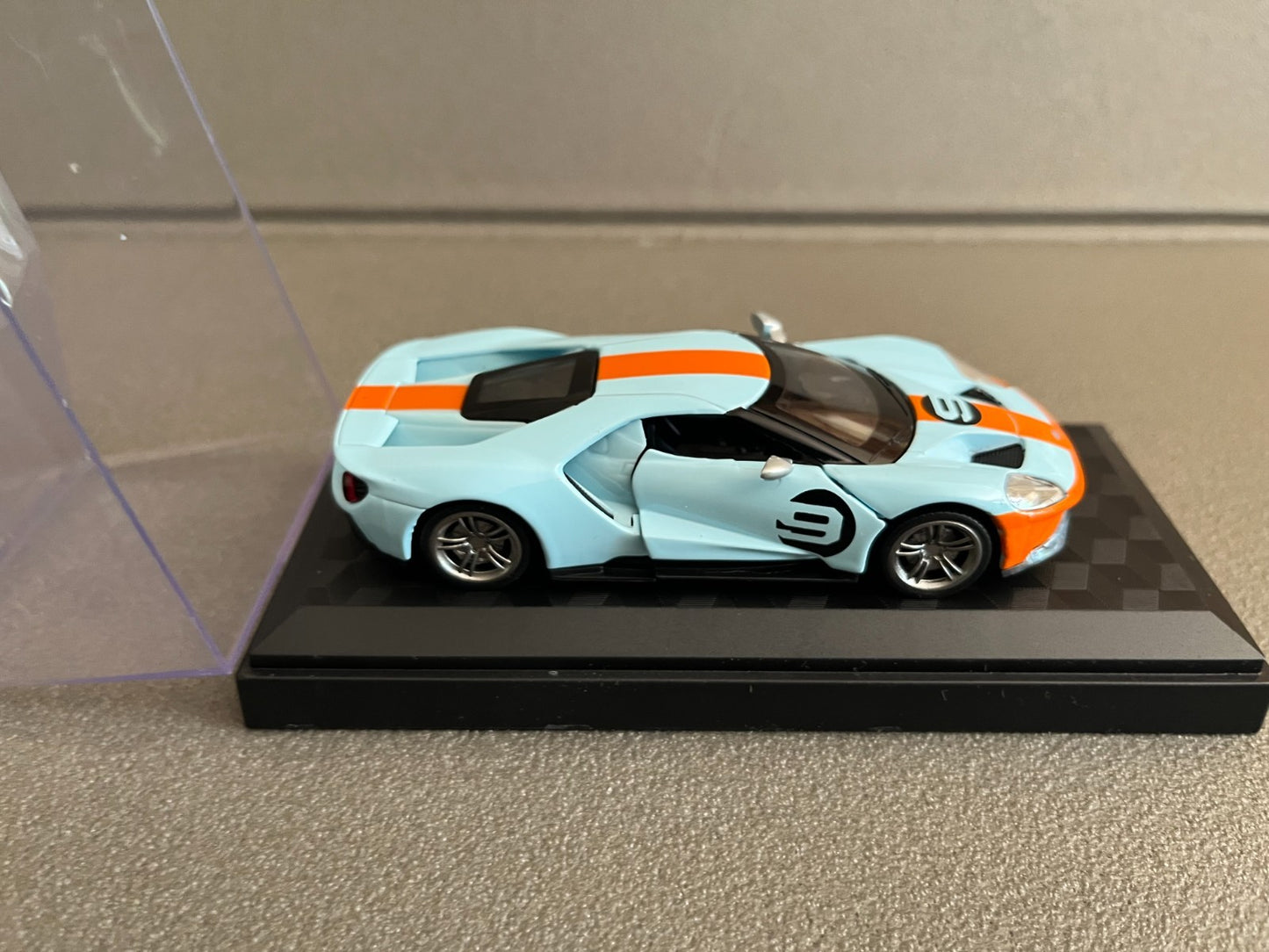 Voiture Miniature Ford GT 2017 au 1/43