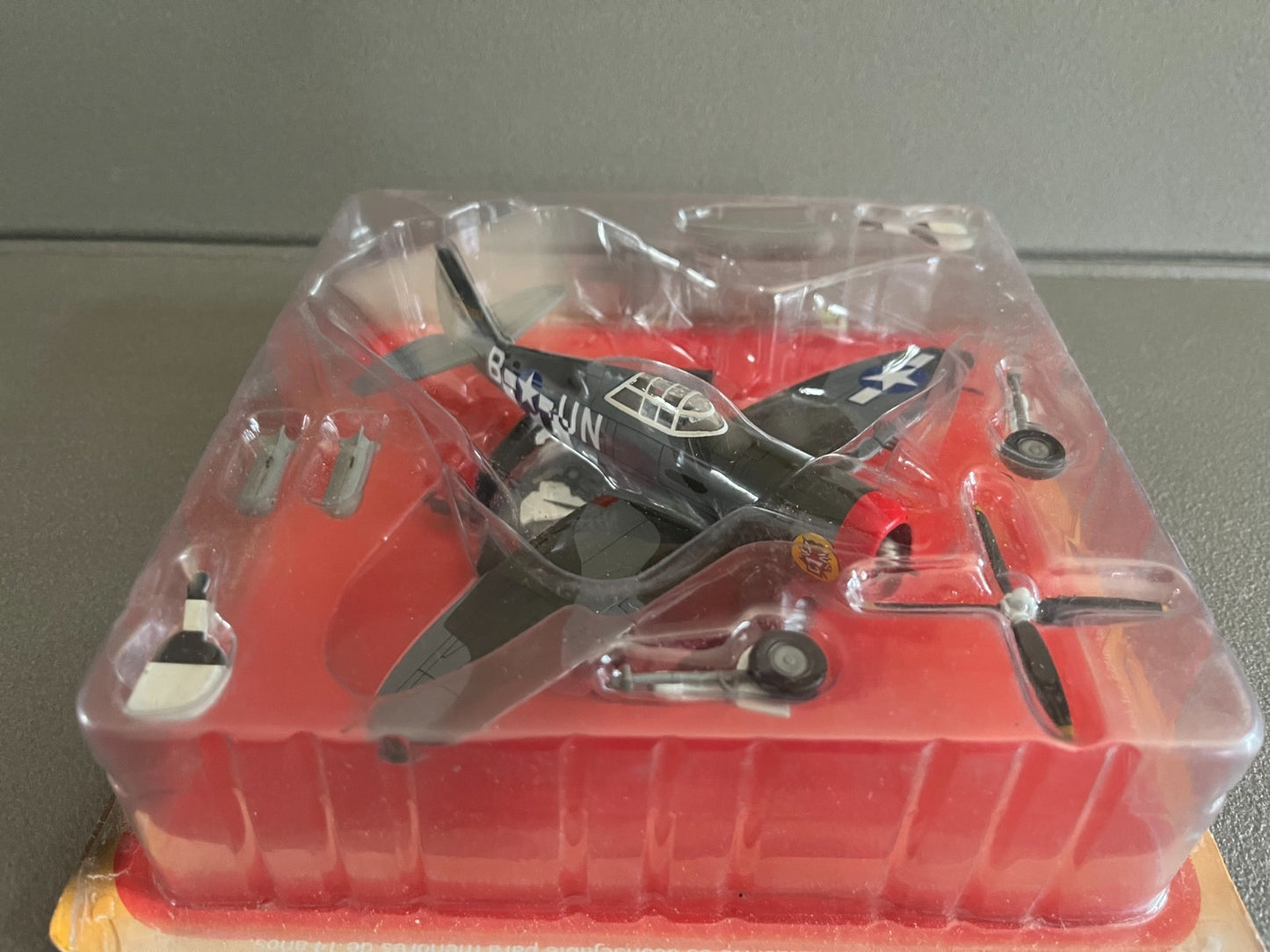 Avion miniature Militaire P47-D Thunderbolt Altaya 1/72
