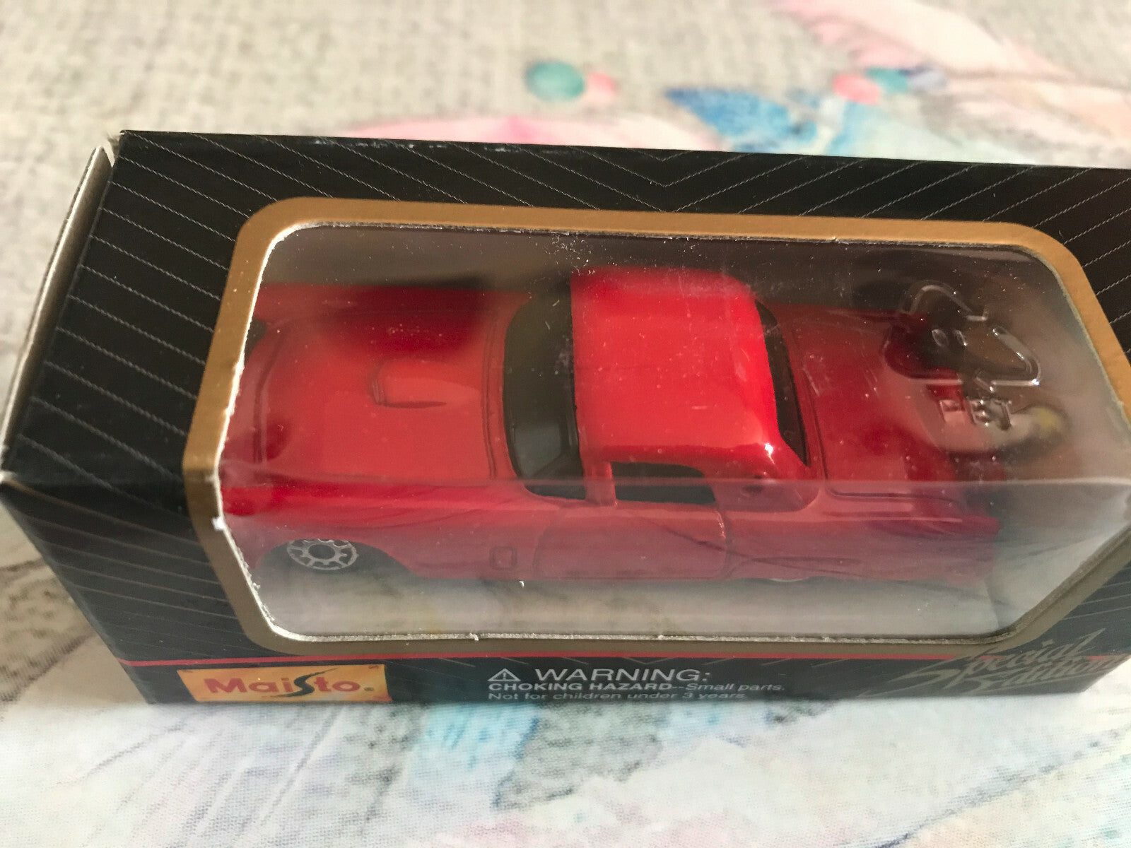 Voiture miniature Ford Thunderbird Maisto Special Edition au 1/64 1/80 1/100