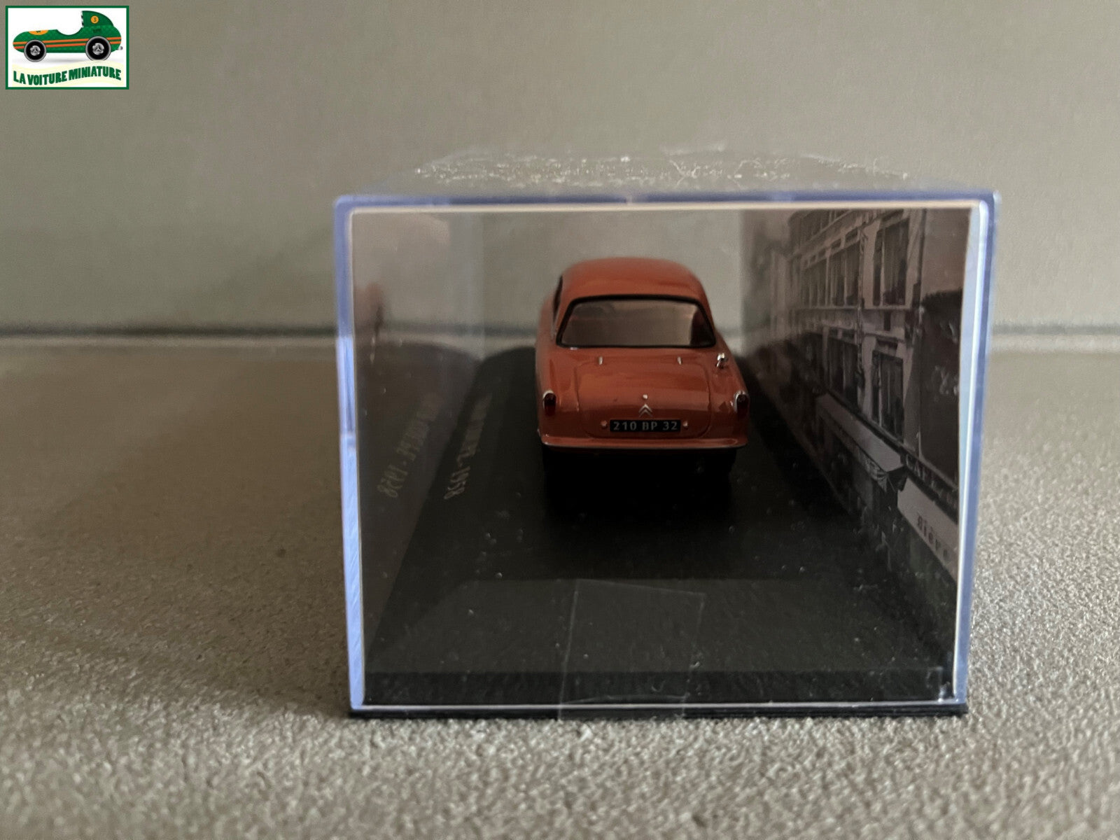 Voiture Miniature Umap Coupé 1958 au 1/43 Ixo Altaya
