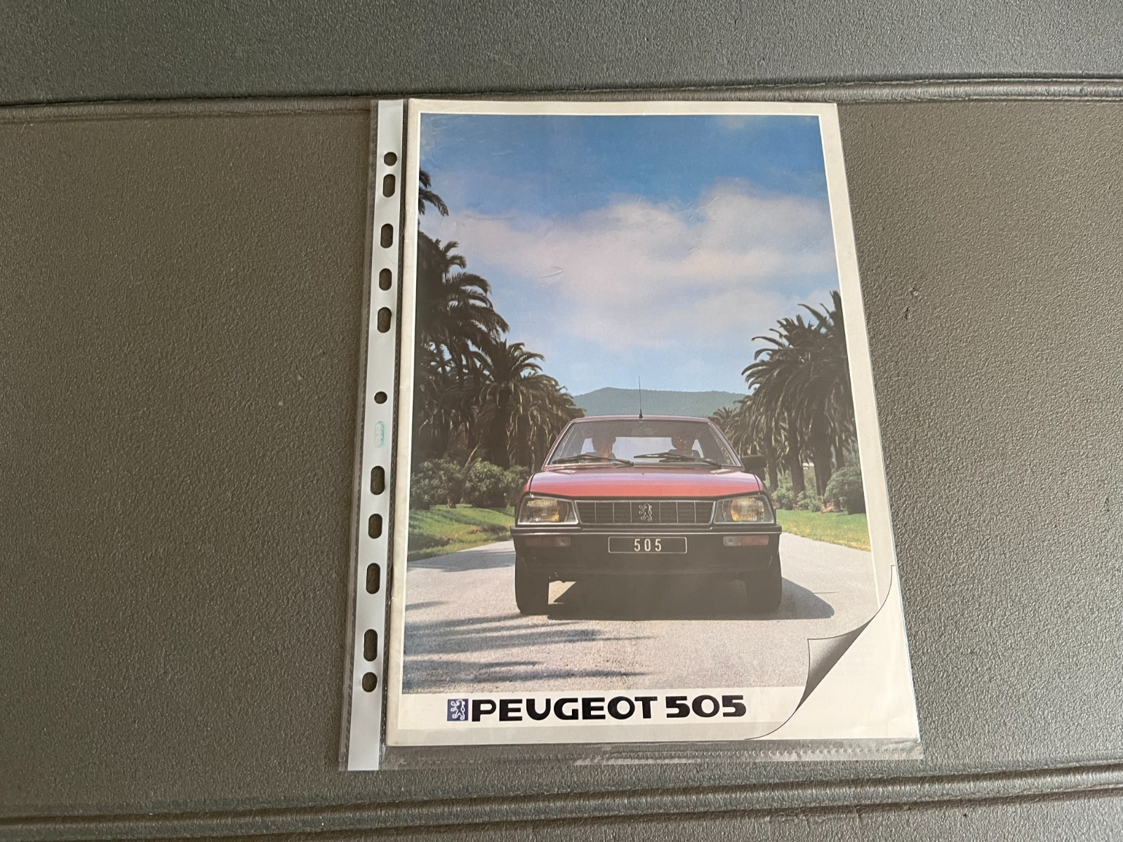 Ancien Dépliant Brochure Documentation Automobile Peugeot 505