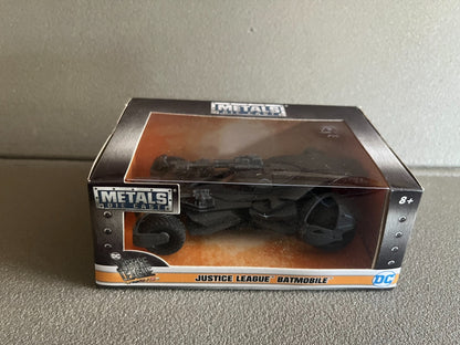 Voiture Miniature Batmobile Batman Justice League Jada au 1/43