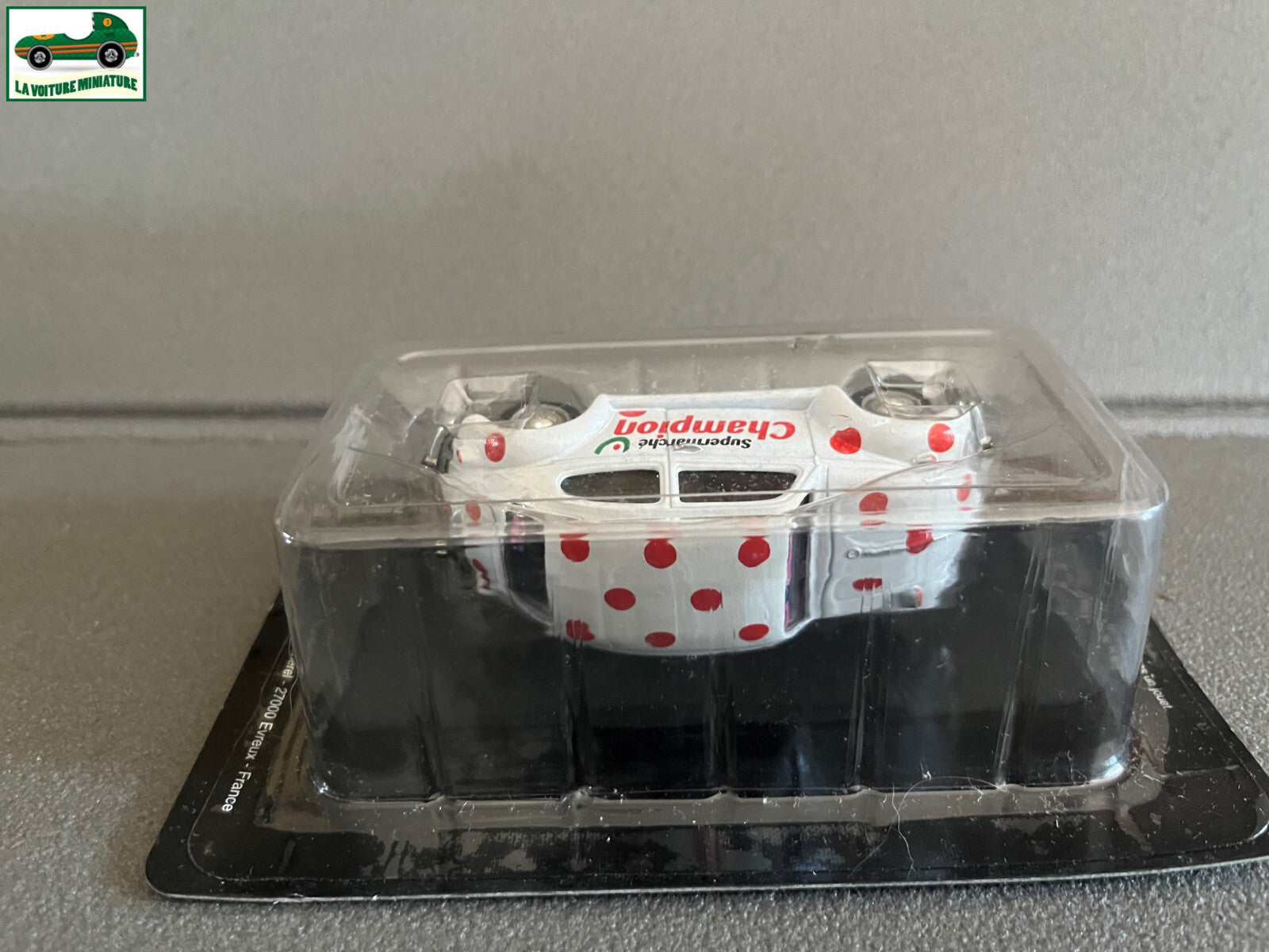 Voiture Miniature Volkswagen Coccinelle Champion 2001 Tour de France Norev 1/43