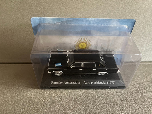 Voiture Miniature Rambler Ambassador 1977 President Ixo Argentine au 1/43