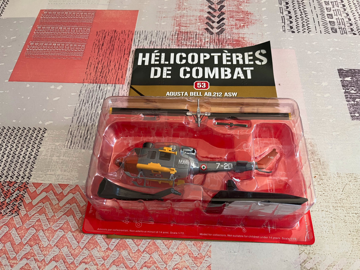 Hélicoptère de combat Miniature Agusta Bell AB.212 ASW 1/72