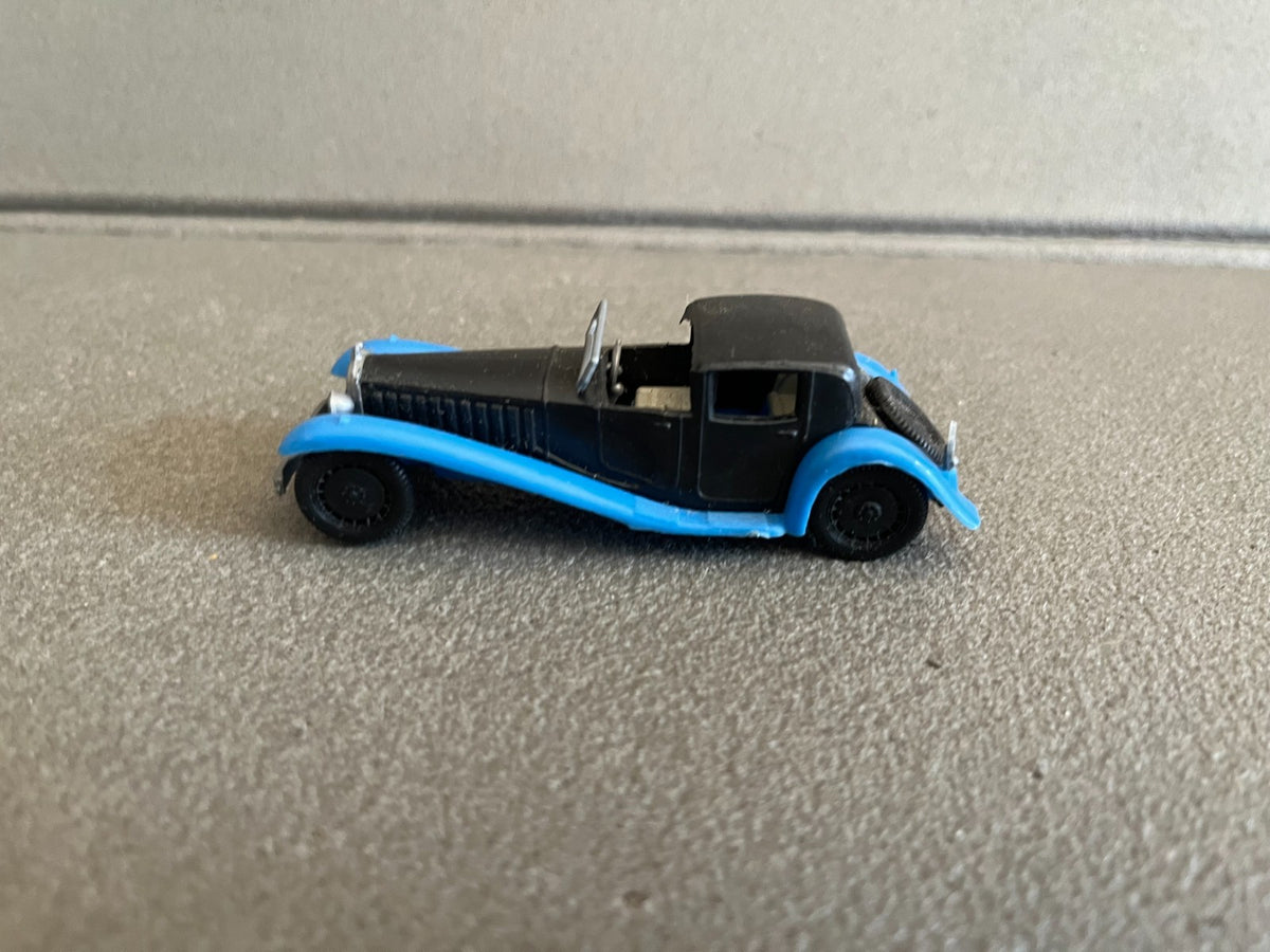 Voiture Miniature Ancien Plastique Bugatti 1930 Huilor