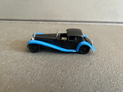 Voiture Miniature Ancien Plastique Bugatti 1930 Huilor