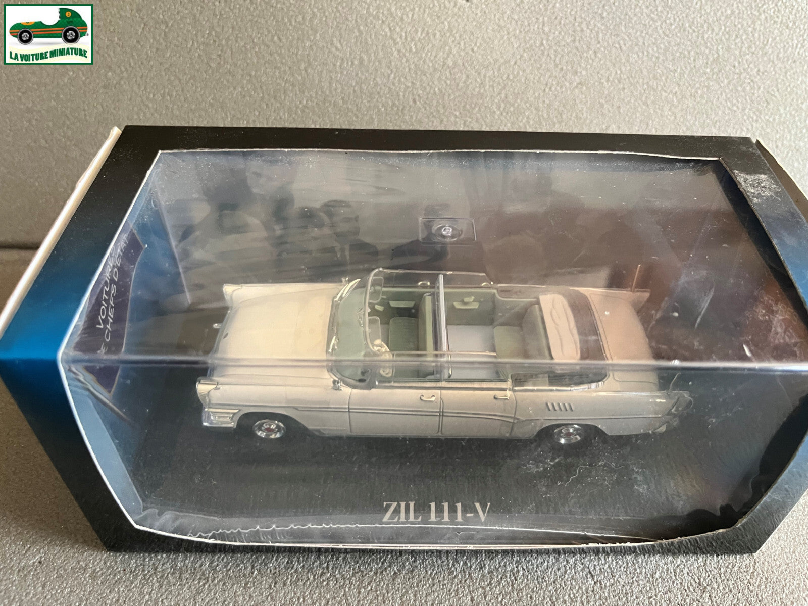 Voiture Miniature ZIL 111-V Brejnev Président Chef Etat 1/43