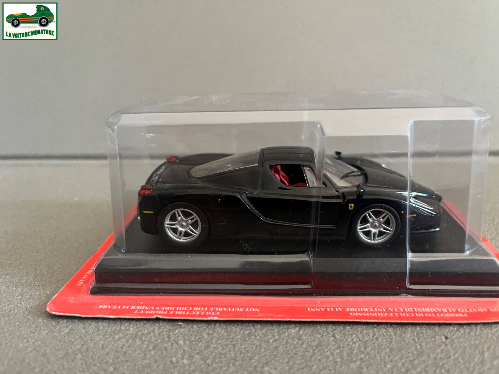 Voiture miniature Collection Ferrari Enzo Ixo Fabbri au 1/43