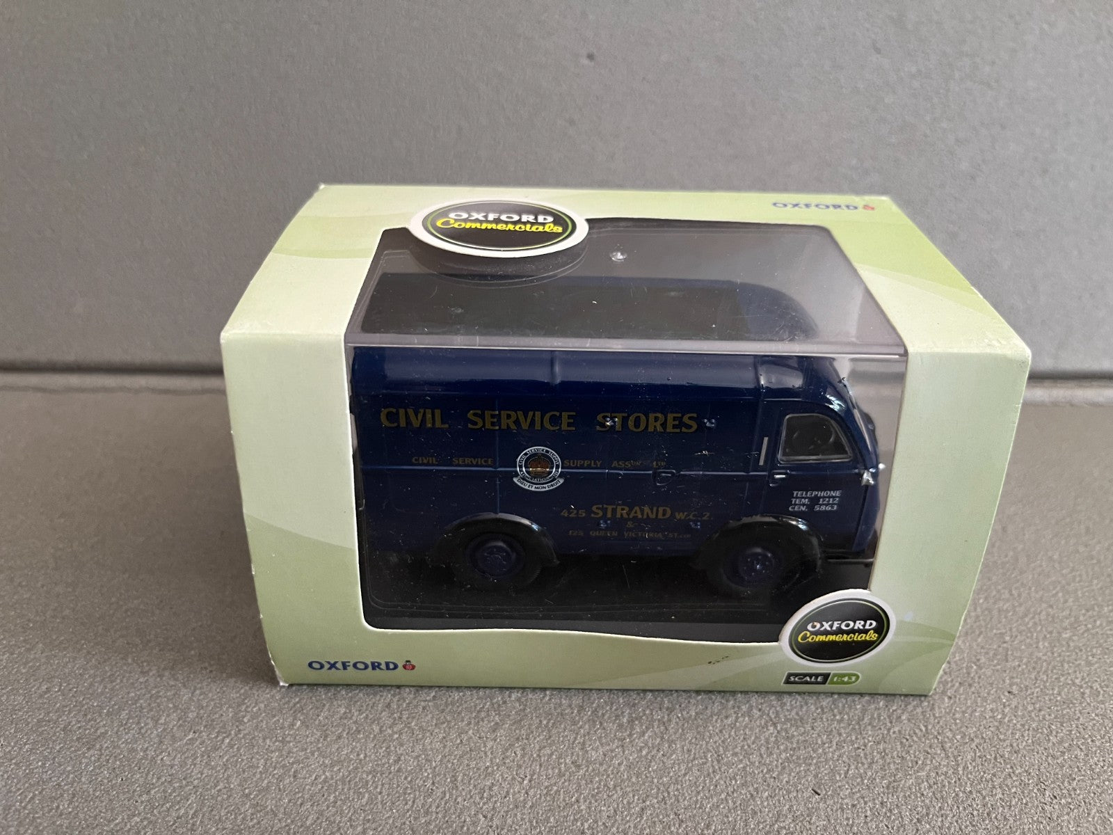 Voiture Miniature Austin ThreeWay Van Civil Service Stores Oxford au 1/43