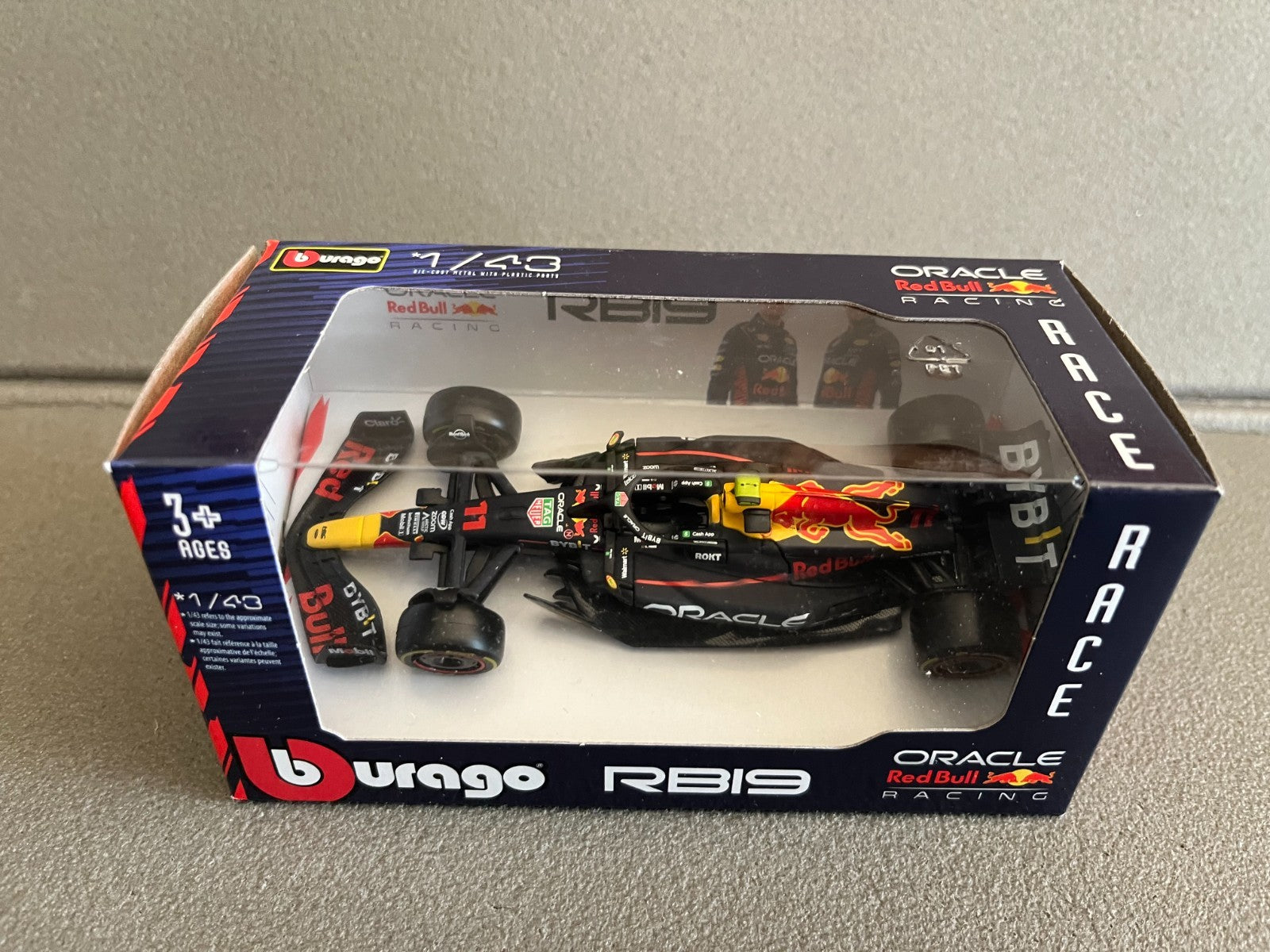 Voiture miniature Collection Formule 1 F1 Red Bull RB19 Burago au 1/43