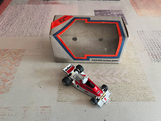 Voiture Miniature Formule 1 F1 McLaren M26 Yaxon Italy 1/43