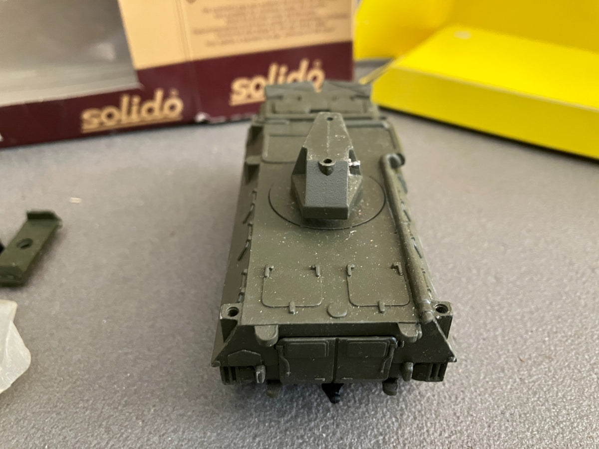 Ancienne Miniature Militaire Blindé VAB 6x6 6056 Solido France 1/50