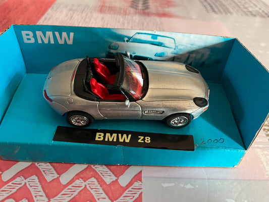 Voiture Miniature BMW Z8 New Ray au 1/43