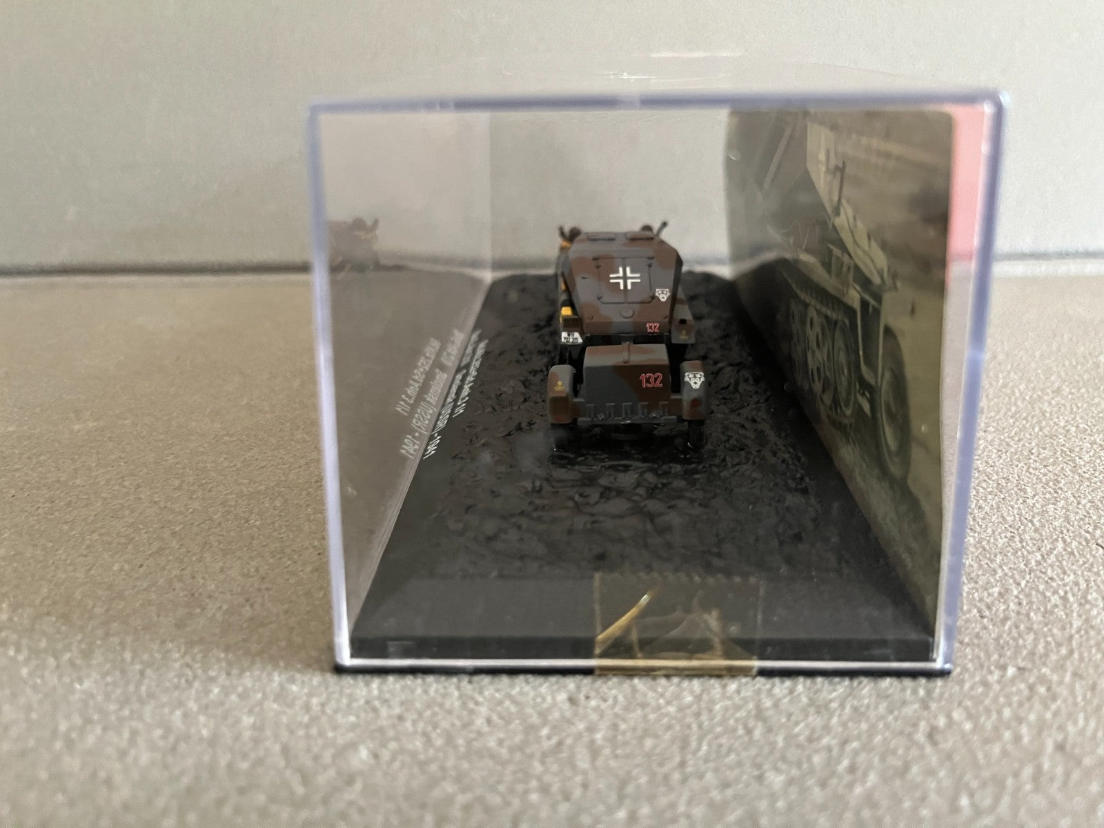 Miniature Militaire Char Tank Blindé Sd.Kfz. 252 + Sd.anh. 3 1/1 Altaya 1/72