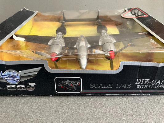 Ancien Avion miniature Militaire Vintage Die Cast Plastique P-38J Toy Mark 1/48