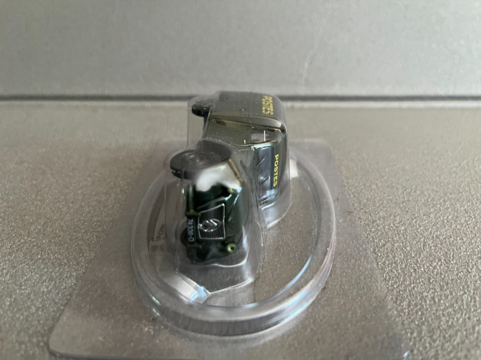 Voiture Miniature Citroen 2CV Postes Norev au 1/43