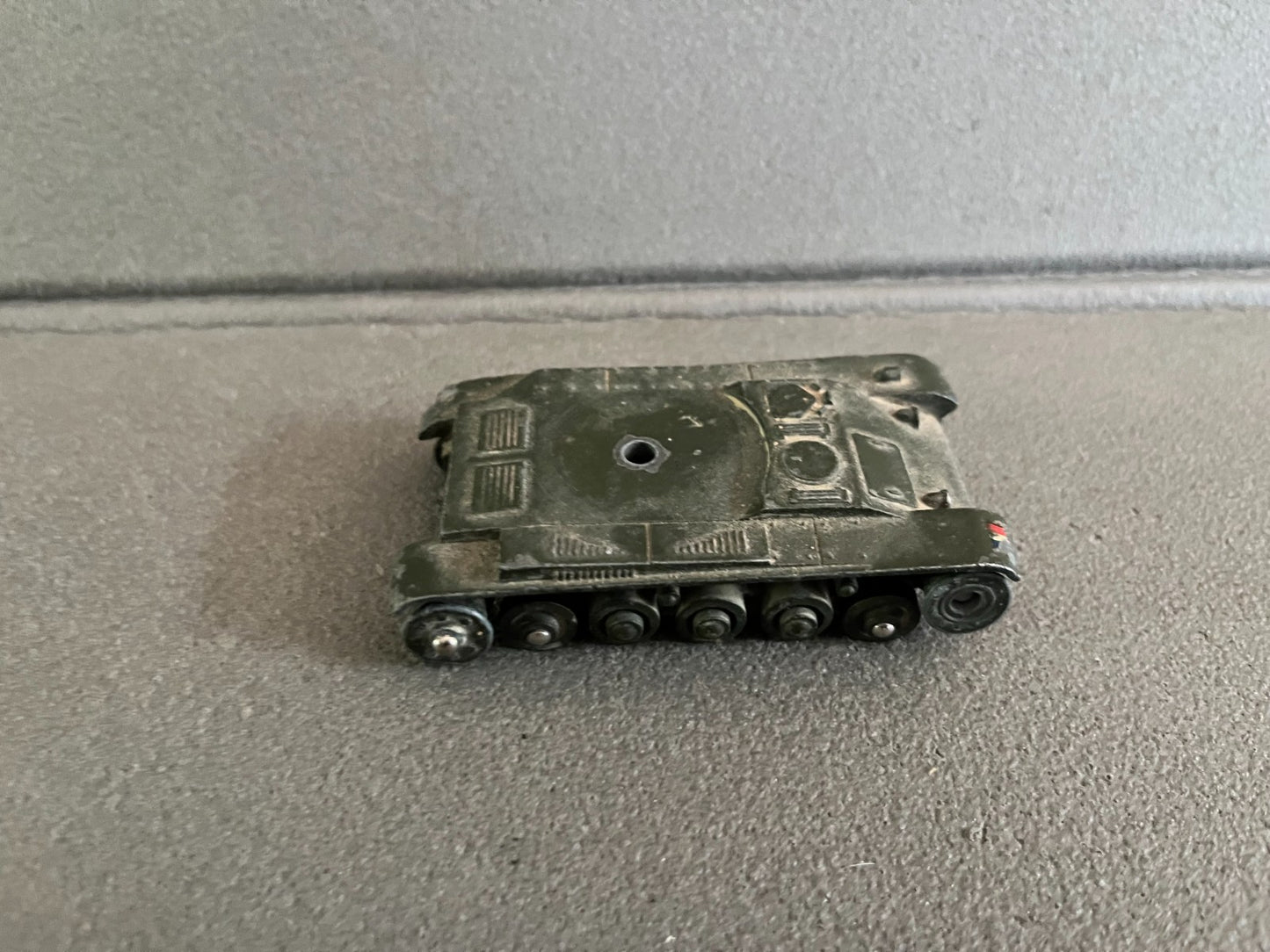 Ancienne Miniature Militaire Char AMX Dinky Toys Meccano France Epave