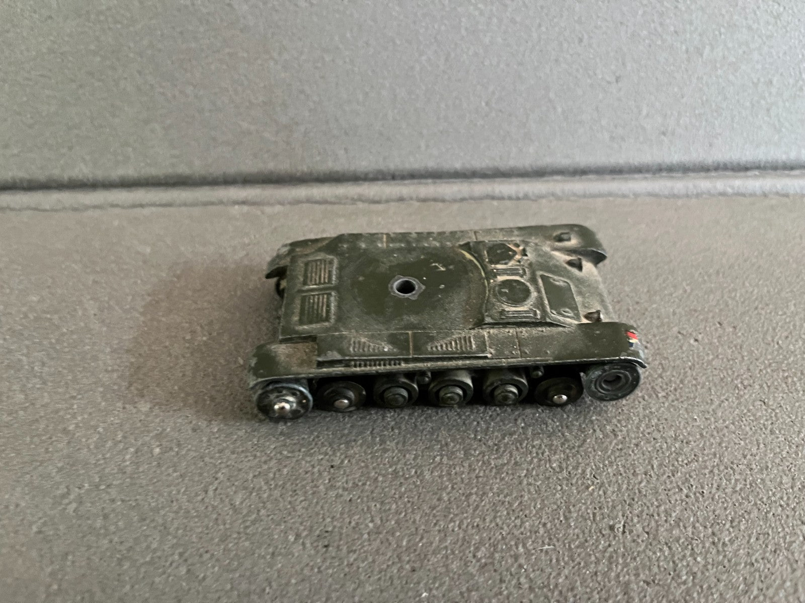 Ancienne Miniature Militaire Char AMX Dinky Toys Meccano France Epave
